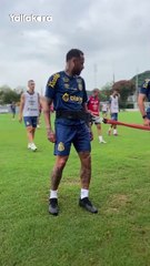 ليس نيمار لاعب الهلال.. نسخة البرازيلي الأصلية تعود من جديد