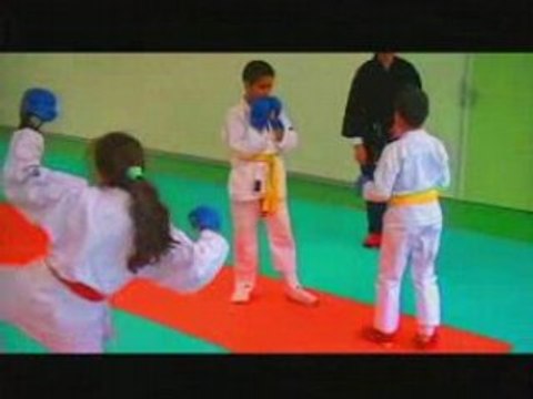 Karaté Kids Miramas 2008 clip No2
