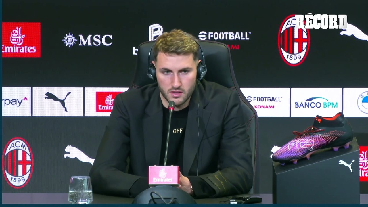 SANTIAGO GIMENEZ es presentado de MANERA OFICIAL con el MILAN