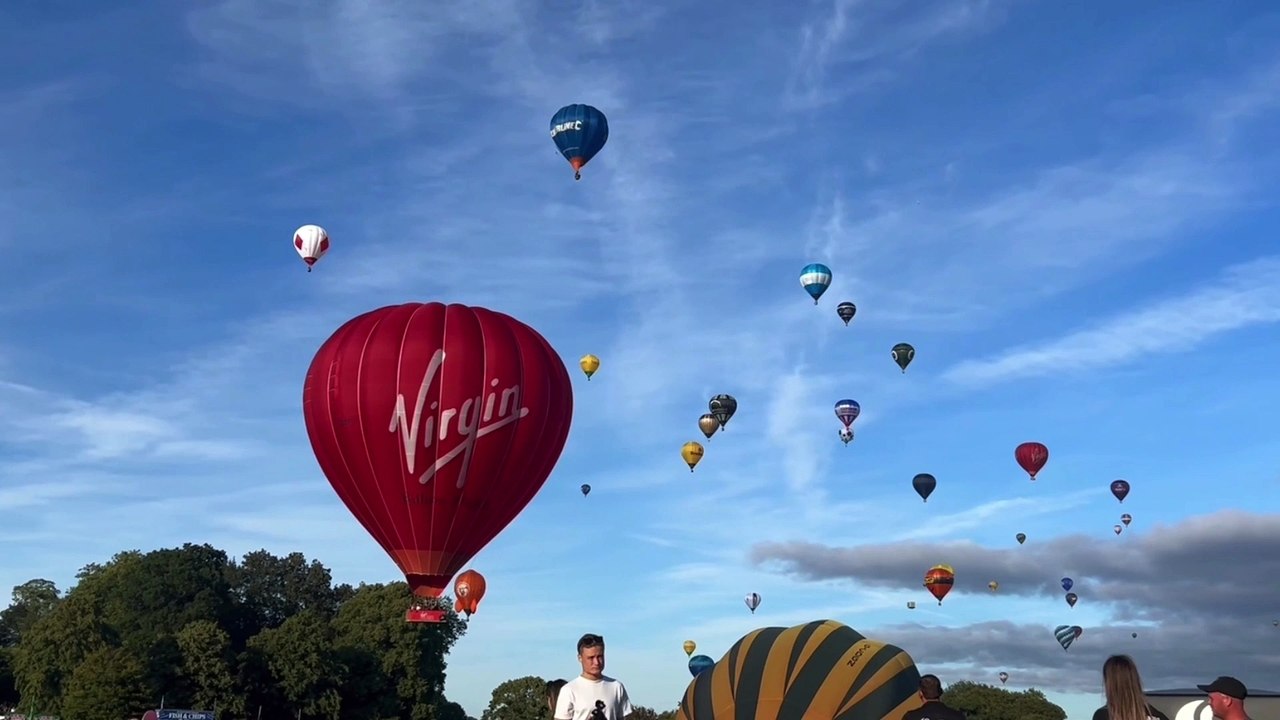 Bristol World Discuss what’s on in the city: Bristol light festival is back and bigger than ever!