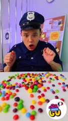 A-t-elle fabriqué du savon à partir de bonbons Skittles ou quoi ? 🤯