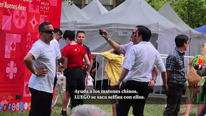Argentinos creyentes de Falun Dafa fueron golpeados por matones chinos