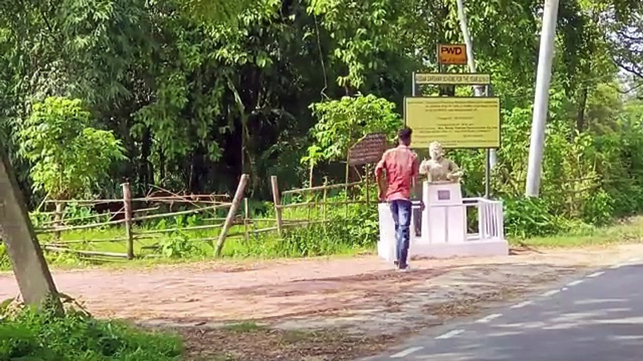 PRANK_VIDEOS__STATUE_PRANK_VIDEO_(360p)