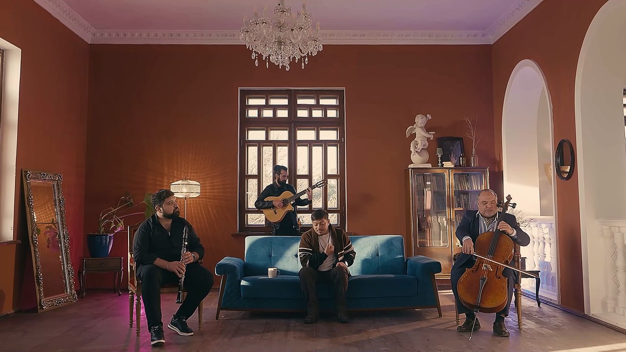 Elnar Xelilov - Men Ve Sen (Resmi Musiqi Videosu)