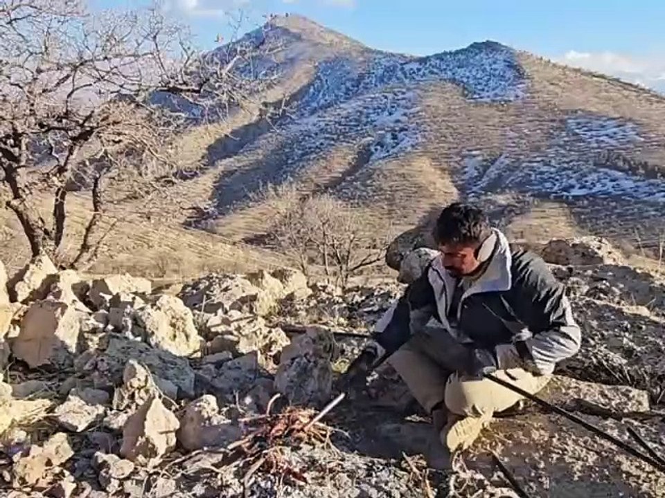 Innovative winter dome shelter made from stone and plastic #Wild Construction #Wildlif #viralvideo