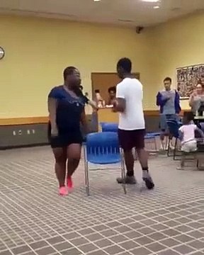 Le jeu des chaises musicales c'est risqué