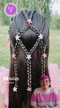 طريقة عمل اجمل تسريحة للبنات في اقل من خمس دقايق 😍🥰