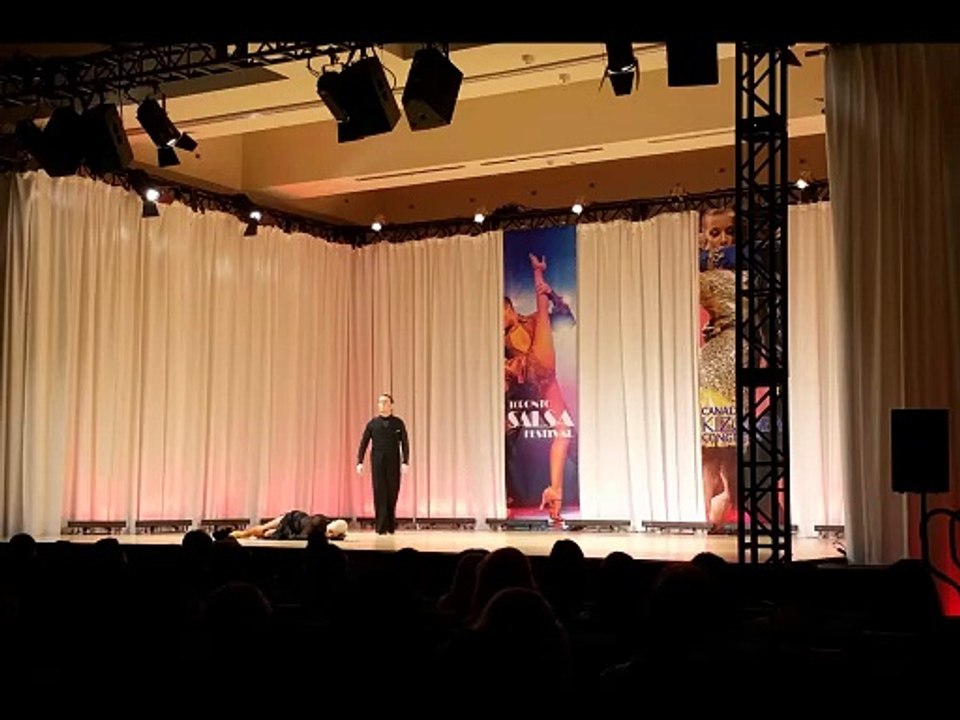 Breathtaking Waltz Show Dance – Deniz & George at Toronto Salsa Festival 2018