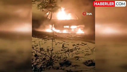 Kastamonu'da Seyir Halindeki Otomobil Alev Alev Yandı