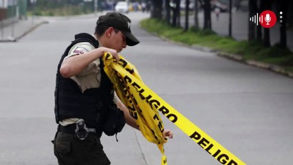 Bebé estaba gateando sola en vía pública y su madre apareció muerta a pocos metros en Ecuador