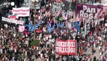 Buenos Aires, corteo Lgbtiq+ contro le politiche di Milei