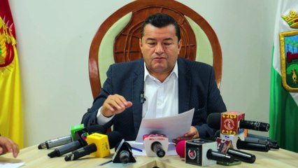 Alcalde aprueba la subida del pasaje a Bs 2,30