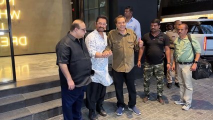 Loveyapa Screening: Dhramendra और Rekha ने स्क्रीनिंग को बनाया खास, Aamir Khan भी साथ में रहे मौजूद