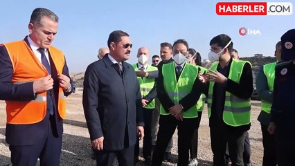 Hatay'da Deprem Enkazları Geri Dönüşüm Tesisinde İşleniyor