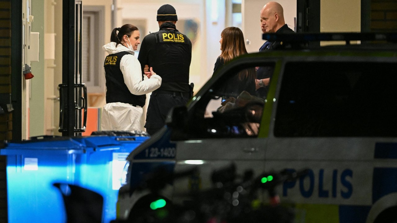 Mindestens elf Tote bei Angriff auf Bildungszentrum in Schweden