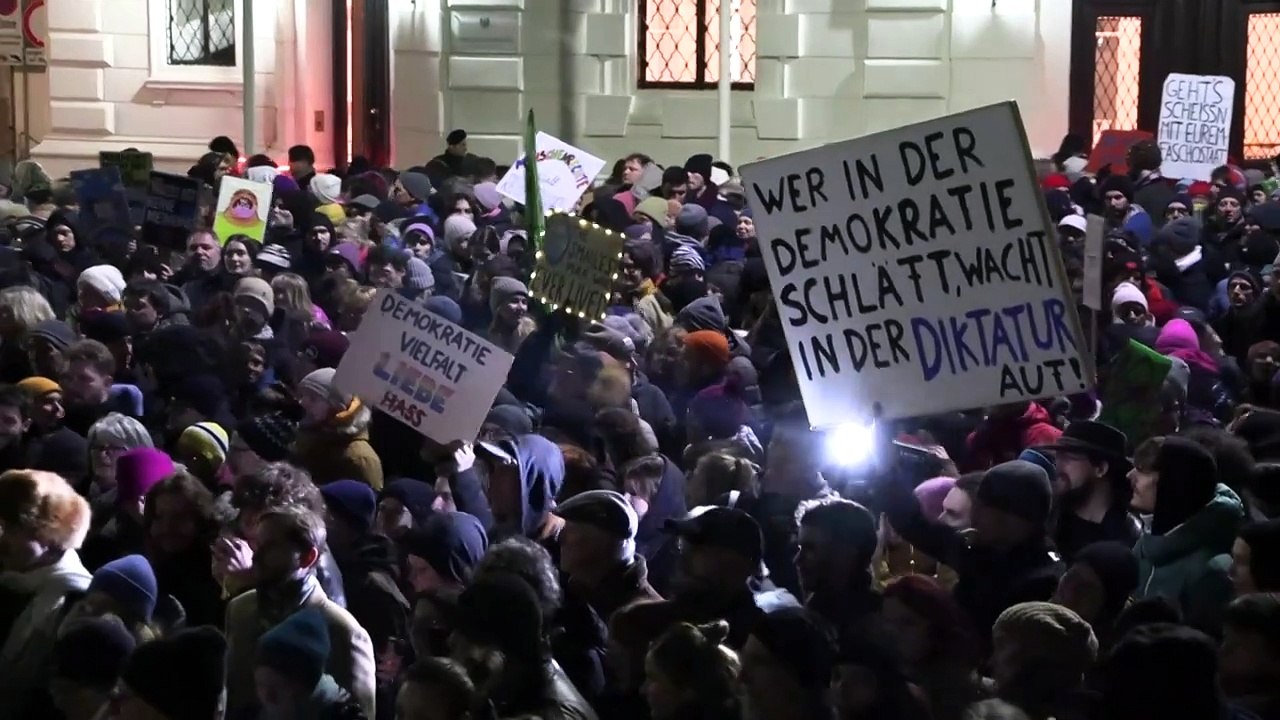Großdemo gegen Rechts in Wien: 'Ein FPÖ-Kanzler wäre fatal'