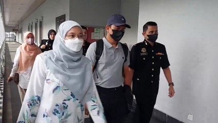 前公务员被控九项罪名 涉收贿与提交虚假文件 🤝