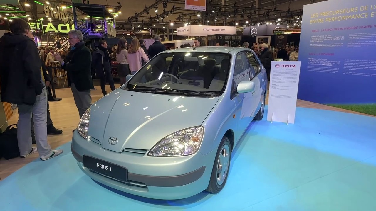 Rétromobile 2025 : Toyota Prius de 1997