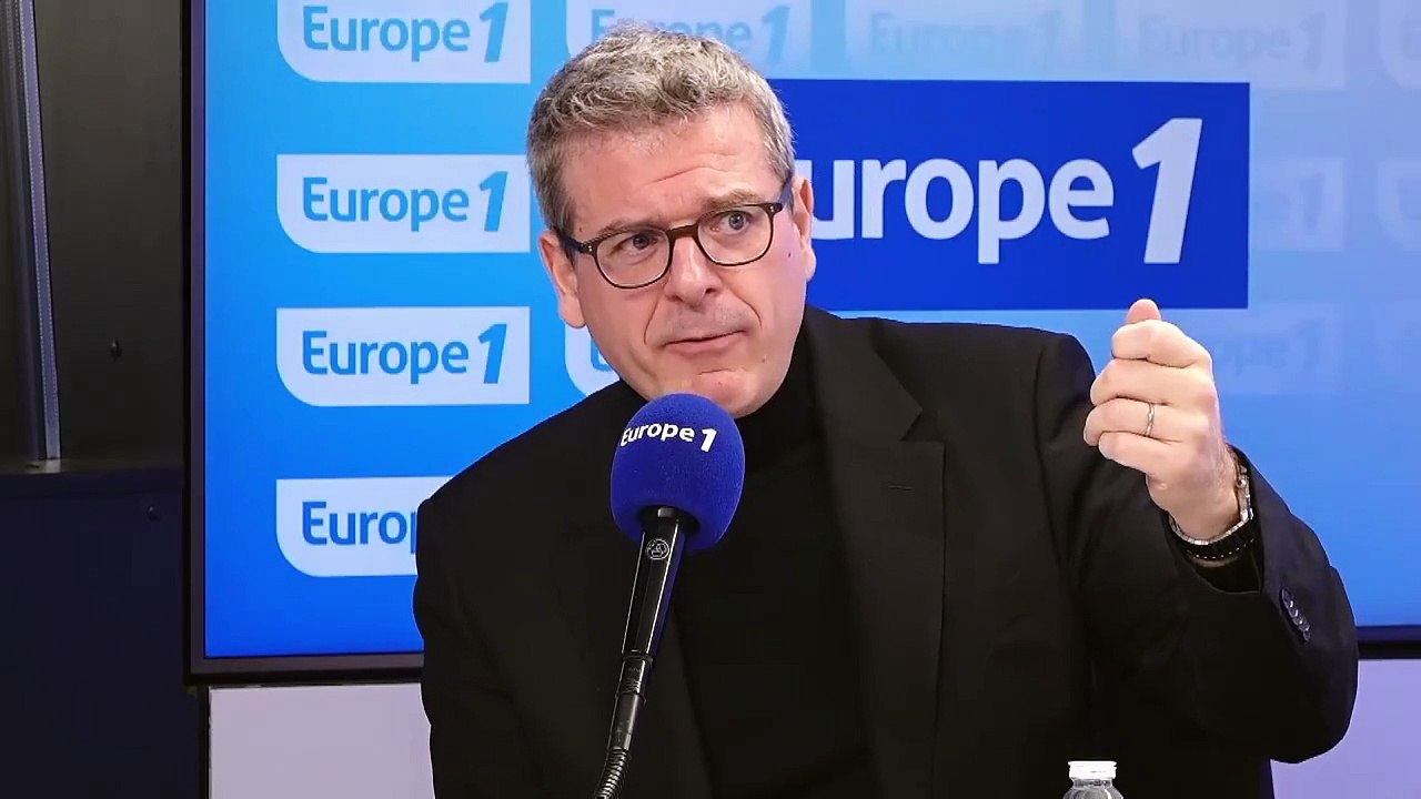Pascal Praud et vous - «Difficile d'imaginer» qu'il n'y ait pas «un peu plus de 2 millions» de personnes en situation irrégulière en France selon Thibault de Montbrial