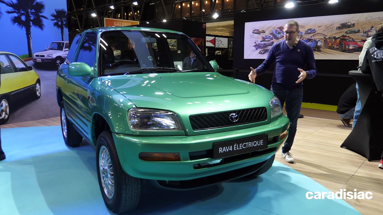 Le stand Toyota en direct du salon Rétromobile 2025 : 60 ans d'innovations dans le domaine électrique !