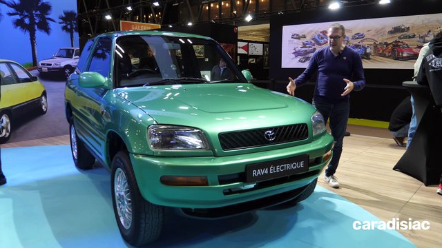 Le stand Toyota en direct du salon Rétromobile 2025 : 60 ans d'innovations dans le domaine électrique !