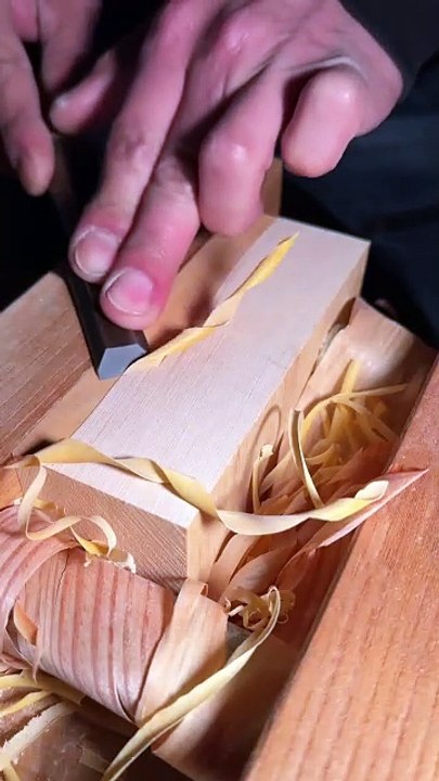 Satisfying Chisel Work ASMR-🤷‍♂️-project2025-#ASMR #Chisel #JapaneseCarpenter #Woodworking #Satisfying #Handmade