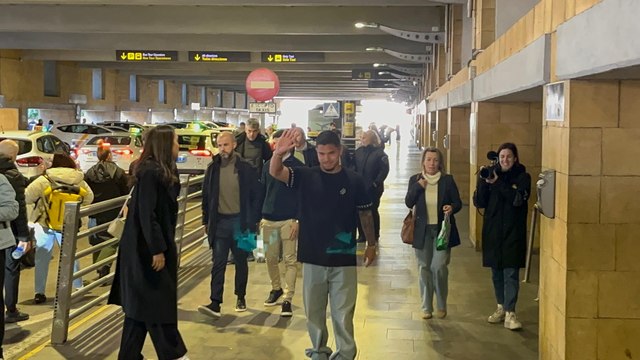 El Cucho Hernández llega a Sevilla para firmar por el Betis