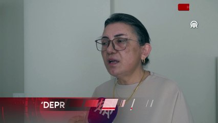 Hatay'da enkazdan çıkmayan oğlunu arayan anne platform kurdu