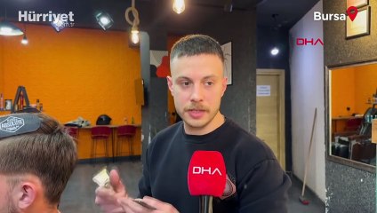 Bursa'daki erkek kuaföründe ilginç uygulama... | İlk kez gelen müşteriler şaşkına dönüyor