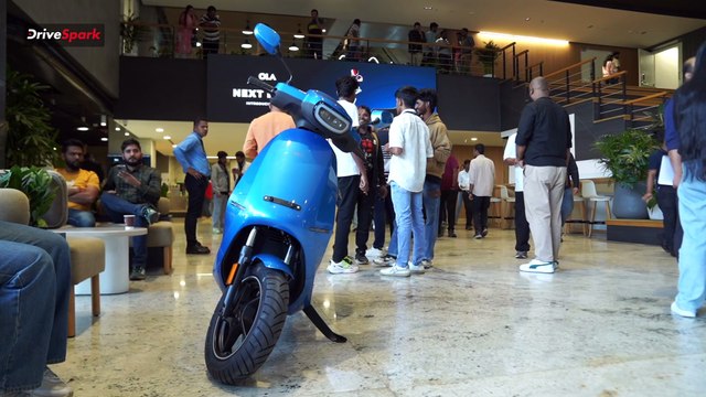 ಓಲಾದ ಮೊದಲ 'ರೋಡ್‌ಸ್ಟರ್ ಎಕ್ಸ್' ಇ-ಬೈಕ್‌ ಬಿಡುಗಡೆ | Ola Launches Roadster X Series Electric Motorcycles