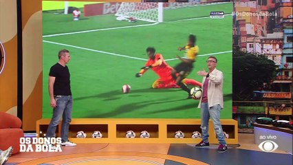 Velloso explica pênalti de Hugo Souza contra o Novorizontino