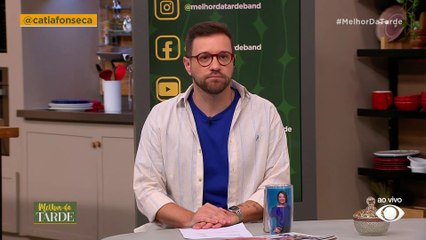 Cachorros escapam por pouco de grave acidente com carro desgovernado | Melhor da Tarde