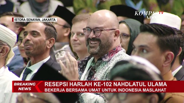 Tepuk Tangan Peserta Kala Presiden Prabowo Selamati Khofifah Jadi Gubernur Jatim di Harlah ke-102 NU