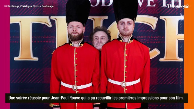 Jean-Paul Rouve soutenu par son fils Clotaire aux côtés de Fabienne Carat et son jeune compagnon
