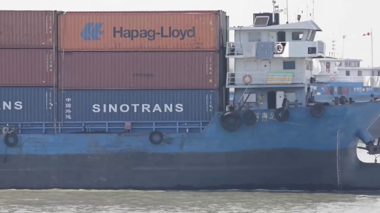 China responde a Trump con aranceles a ciertos productos de EE.UU. y una investigación a Google