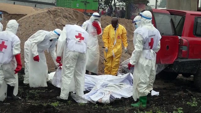 Al menos 900 muertos enterrados en fosas comunes en la ciudad congoleña de Goma