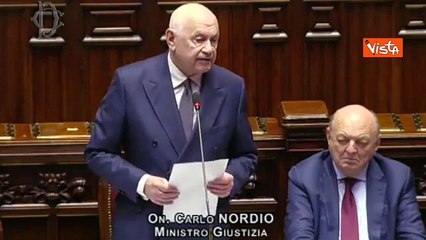 Caso Almasri, Nordio: "Mandato d'arresto arrivato in inglese con criticità". Bagarre in Aula
