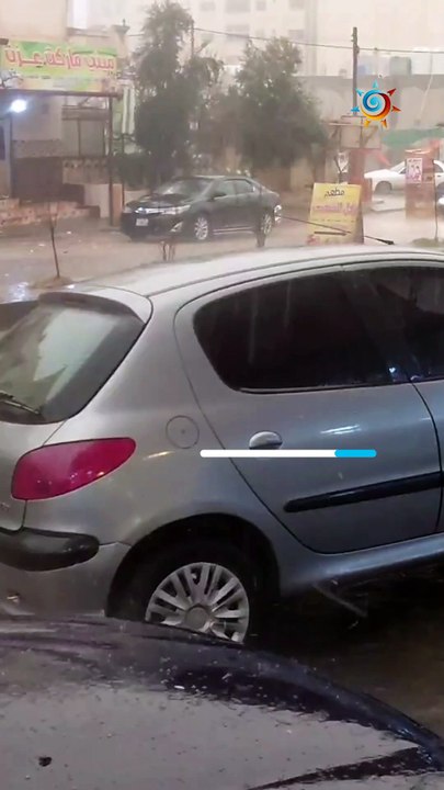 برد وأمطار غزيرة نشهدها وتغطية للمنخفض الجوي من مختلف مناطق المملكة مع مندوبي طقس العرب!