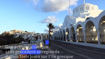 Santorin: la majorité des habitants fuient l'île frappée par des séismes à répétition