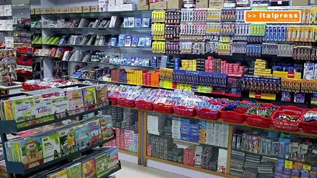 A dicembre vendite al dettaglio in crescita