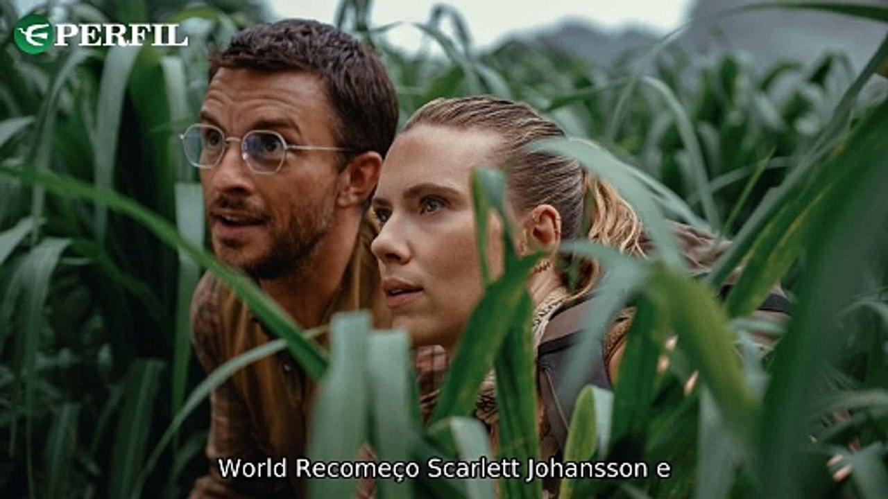 "Estreias aguardadas: Jurassic World: Recomeço com Scarlett Johansson, Better Man adiado e Espíritos na Escola"