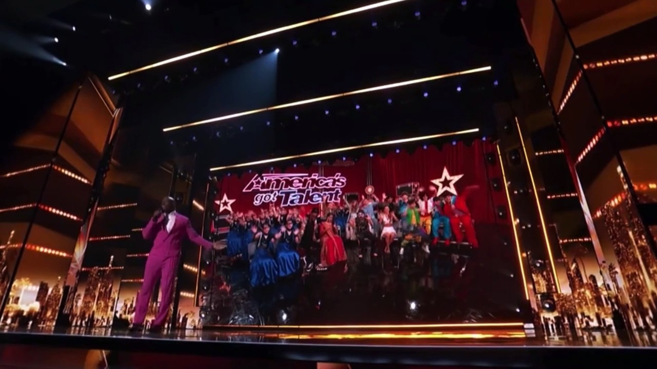 Terry Crews Entrance - America's Got Talent 2024: Quarter Final 3: Results Show (S19, Ep14)