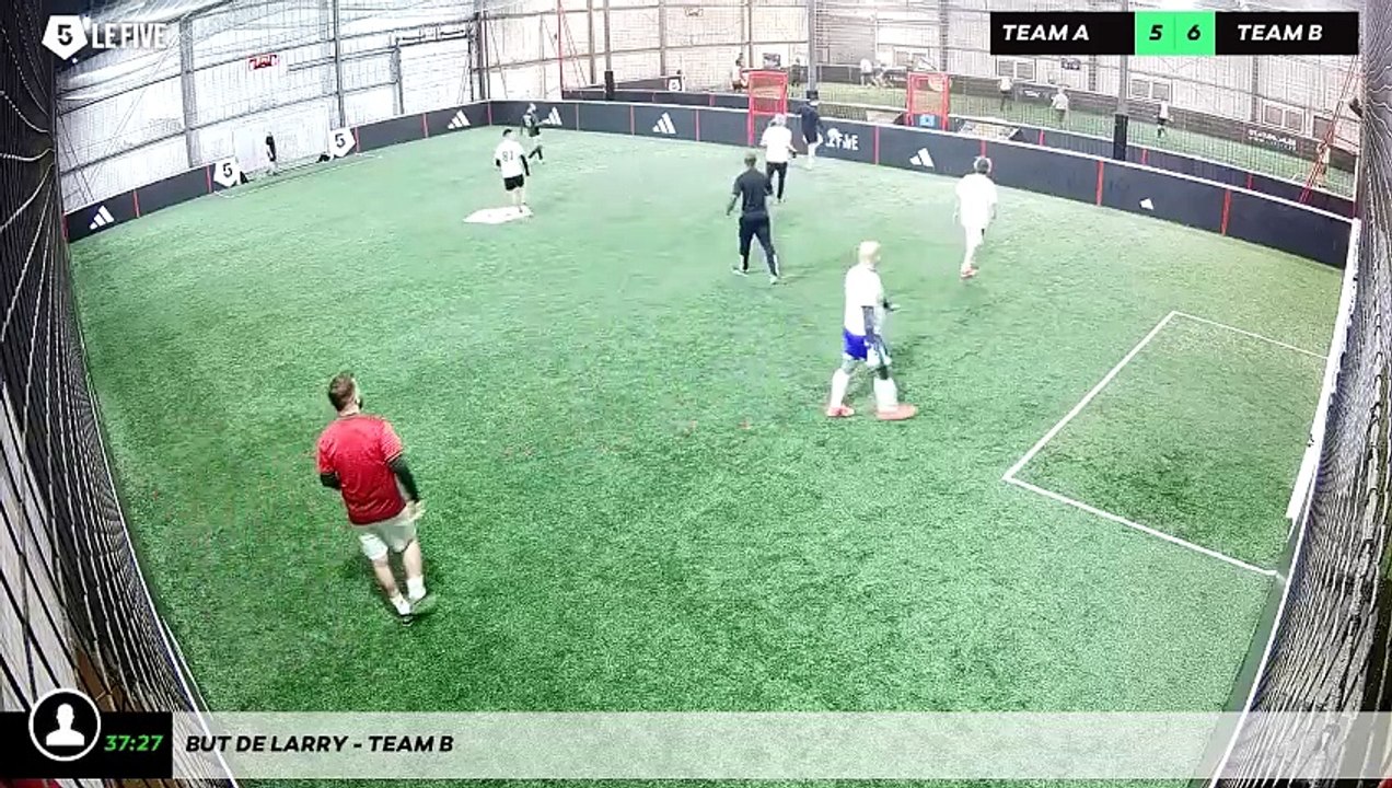 But de Larry - Team B