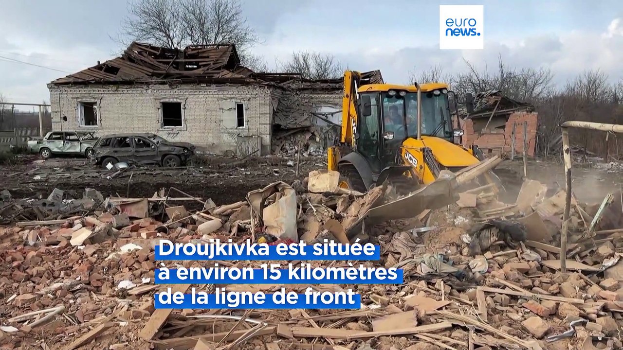 Bombardements meurtriers dans la région de Donetsk, alors que la Russie continue à progresser