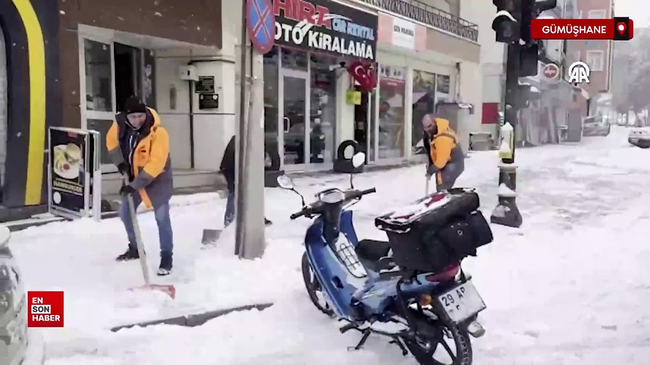 Gümüşhane'de kar nedeniyle yarın eğitime ara verildi