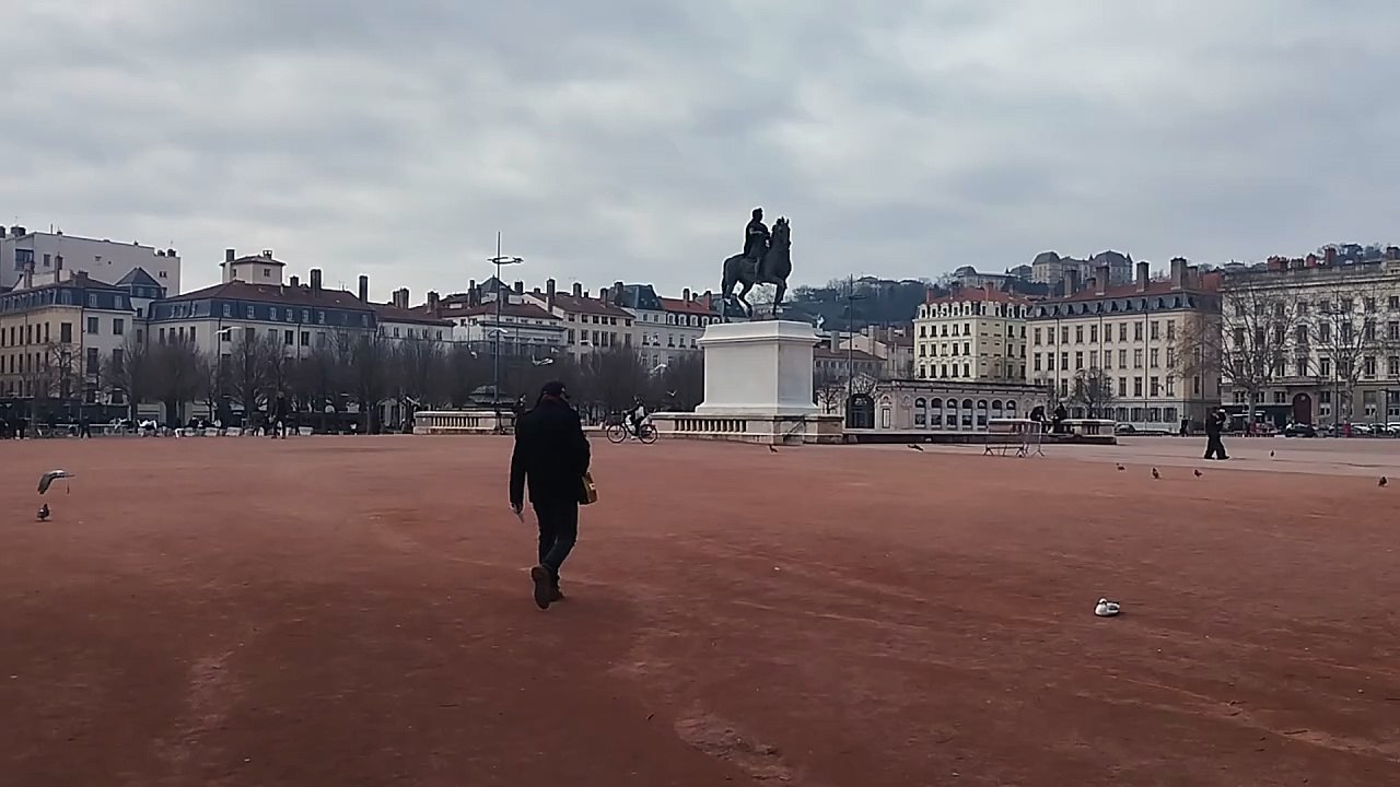 La place Bellecour au mois de février 2025