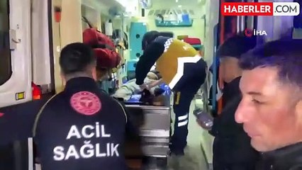 Adıyaman'da Deprem Anma Törenine Giden Gençler Bıçaklı Saldırıya Uğradı: 1'i Ağır Yaralı