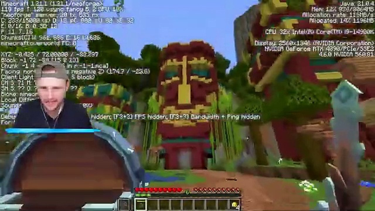 SSUNDEE Using BANNED Items in Minecraft