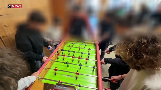 Interdiction des téléphones portables en milieu scolaire : que donnent les premières expérimentations ?