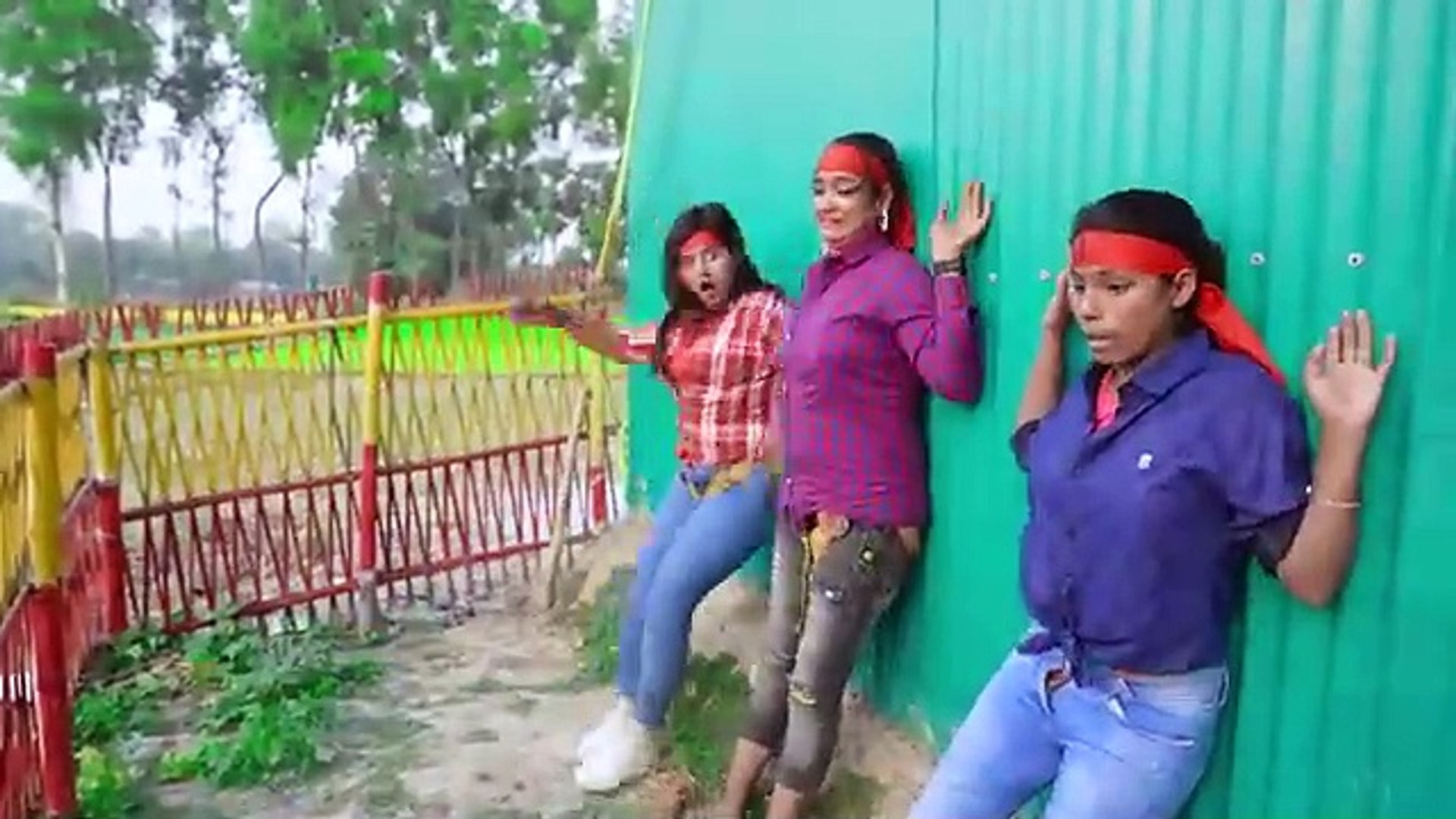3 Girls Action Comedy Funny Video😂New Year Top Comedy Video Amazing Funny Video 2025 Episode 305 By